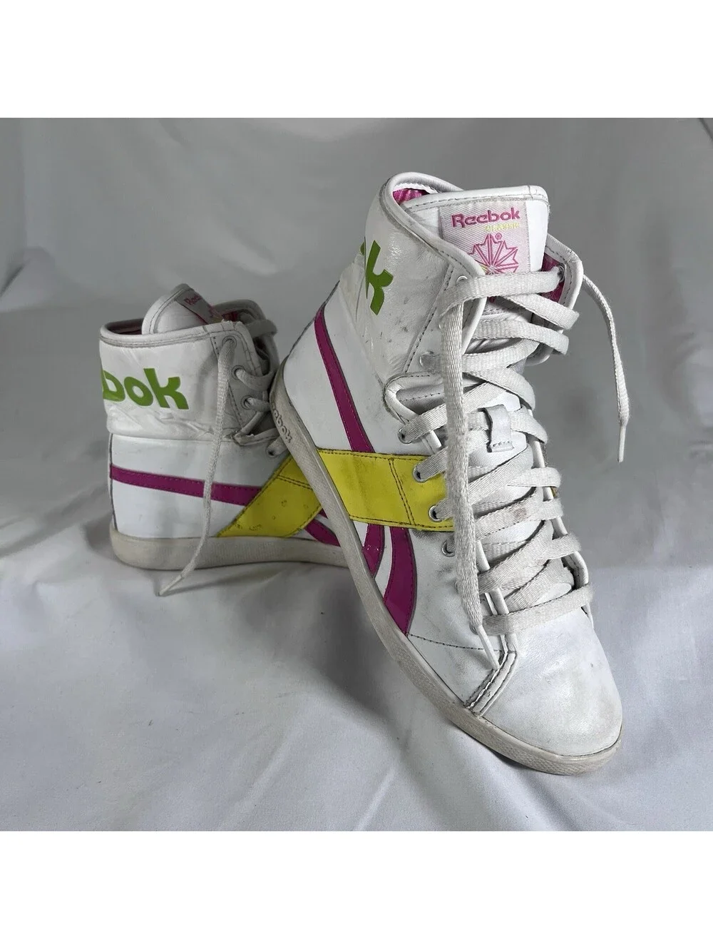 WOMEN'S Reebok Top Down Hi Top Fold Over Flap Sneakers JO8857 Size 6